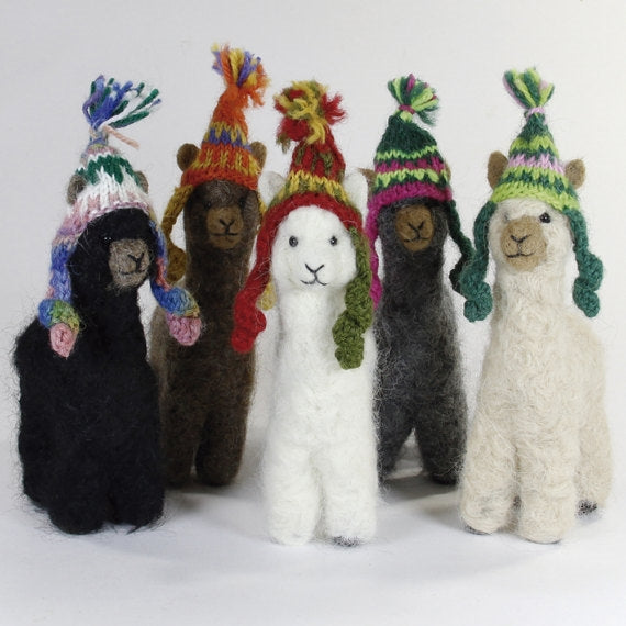 Needle-felted Alpaca 5.5&quot; with Hat